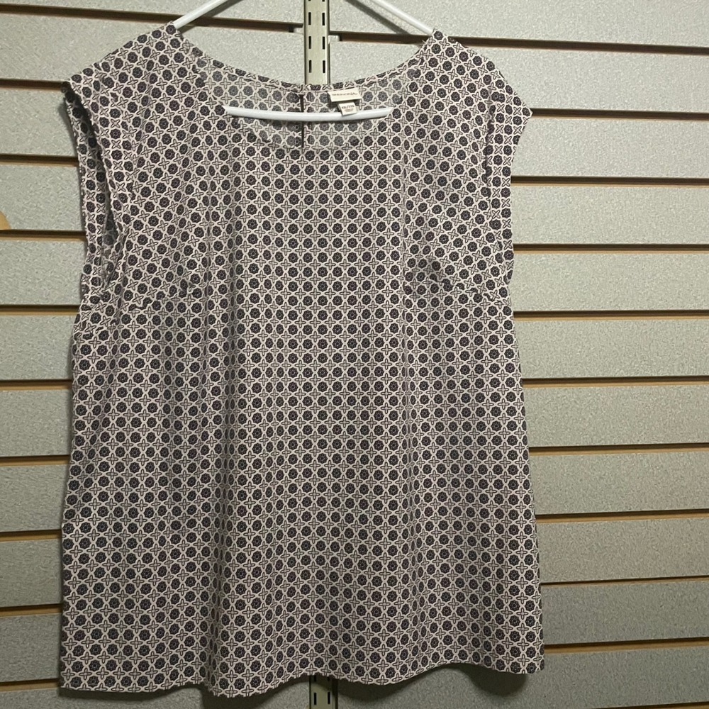 Merona Women's Plus Size XXL Geometric Print Cap Sleeve Keyhole Neck Top